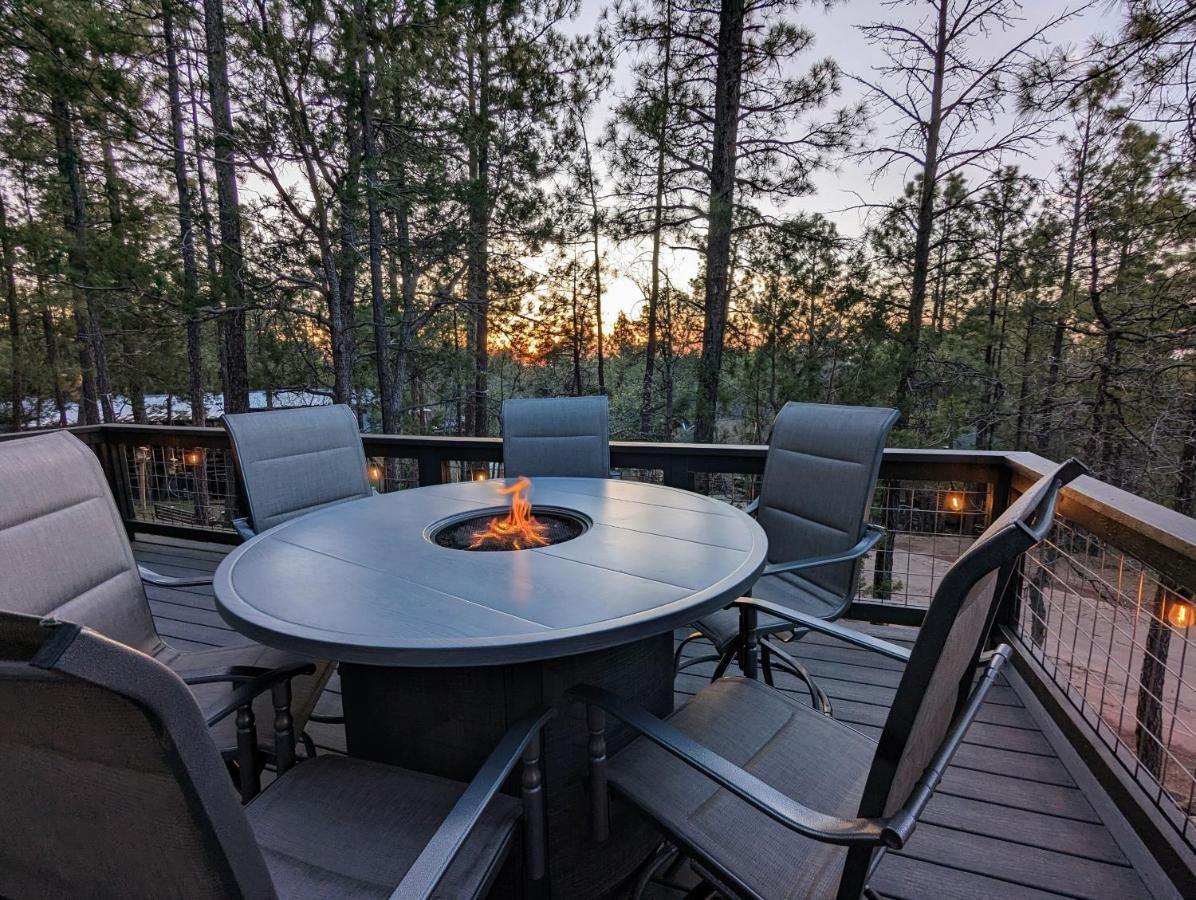 Hillside Hangout 3Bd/2Ba, Elevated Deck Sunsets Пайнтоп-Лейксайд Екстериор снимка