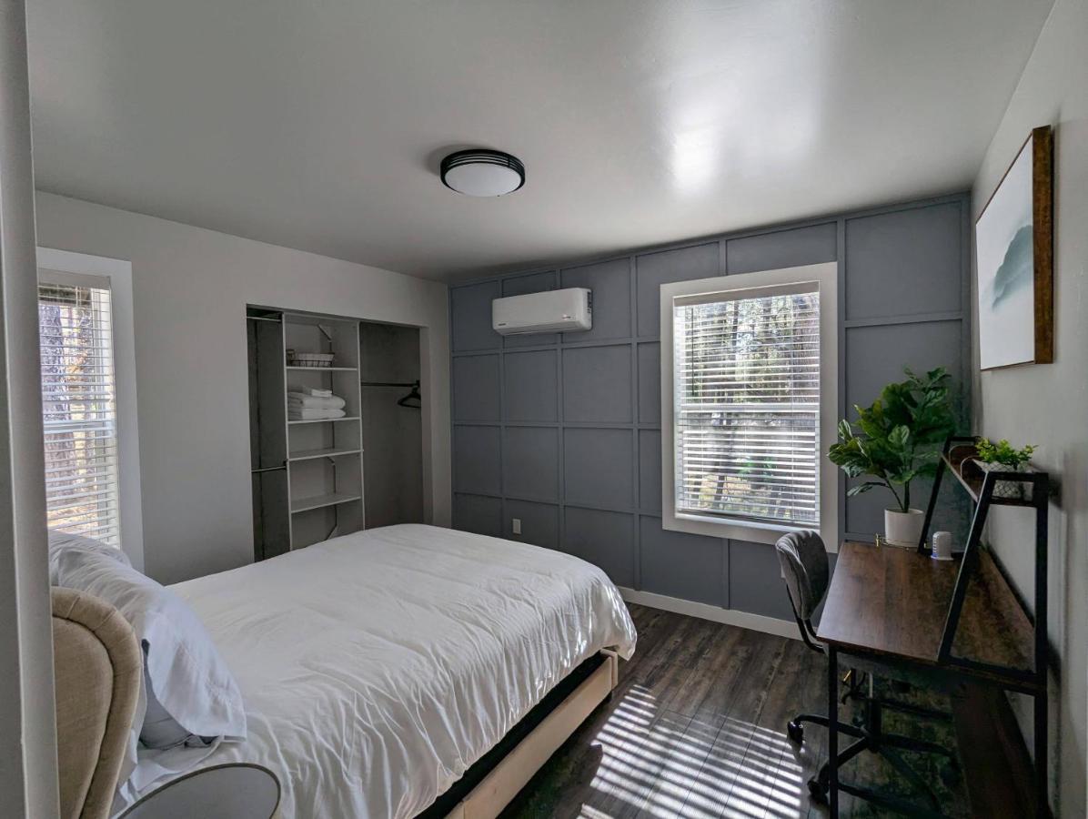 Hillside Hangout 3Bd/2Ba, Elevated Deck Sunsets Пайнтоп-Лейксайд Екстериор снимка