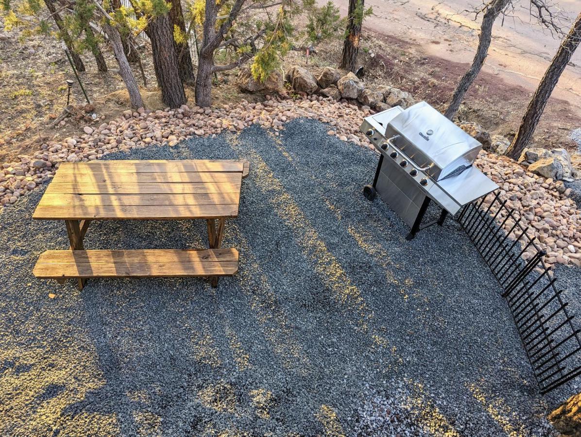 Hillside Hangout 3Bd/2Ba, Elevated Deck Sunsets Пайнтоп-Лейксайд Екстериор снимка